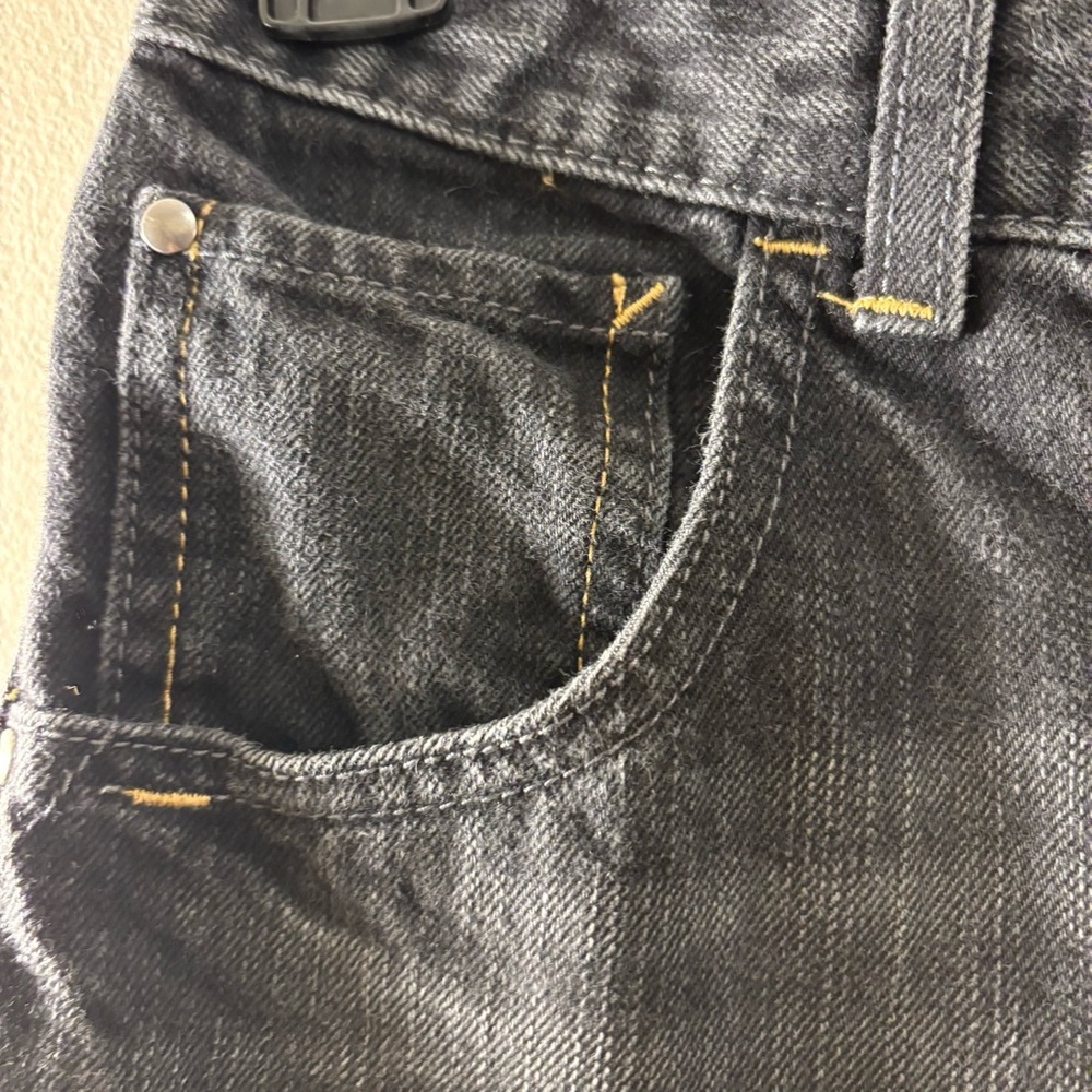 Boys Size 16 Wrangler Stylish Black Denim Jeans